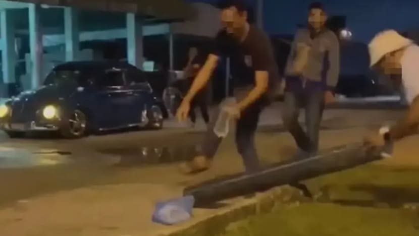 Polis kesan sekumpulan lelaki main meriam karbaid