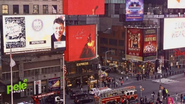 中风实录登纽约时代广场广告牌　汪文宝计划2024年再出新书