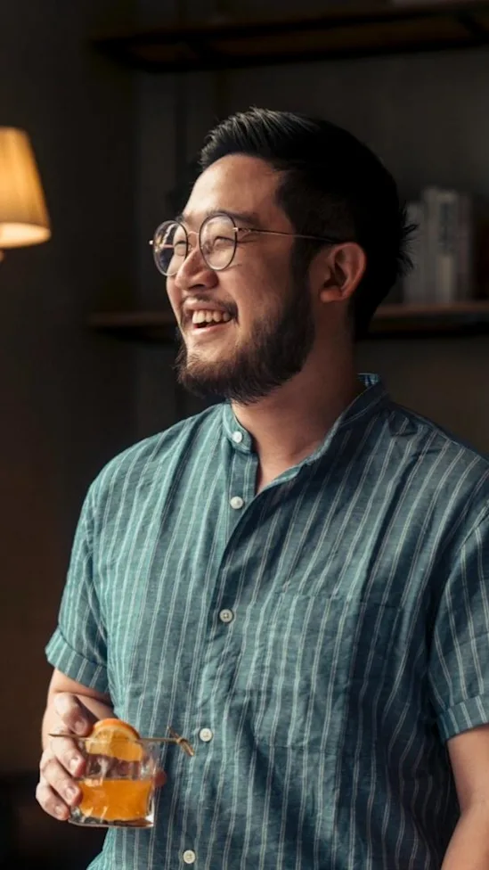 旅游与美食网红Eshton，原来热衷把废弃和服改造成可穿戴艺术品，每件独一无二！