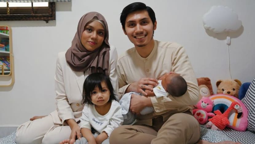 Peristiwa bersalin ketika terkandas dalam kesesakan AYE tular; pasangan ini perjelas kisah sebenar