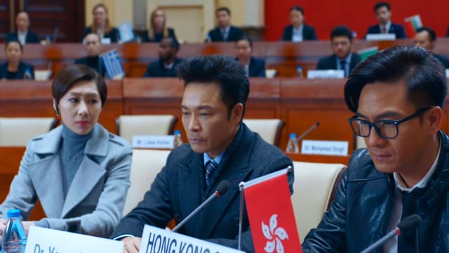 白色强人II（第29集）：特首宣布落实草案预算