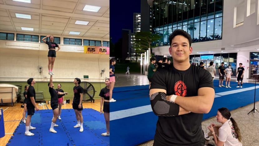 Siswa pengajian Melayu NUS ini pilih masuk 'cheerleading' meski kaki bola sejak kecil Siswa pengajian Melayu NUS ini pilih masuk 'cheerleading' meski kaki bola sejak kecil