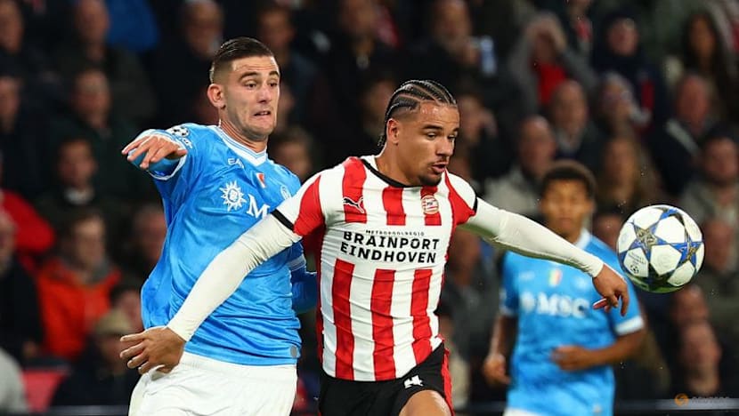 PSV come from behind to hand Napoli six of the best