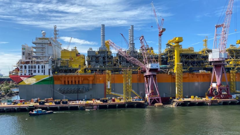 Part of concrete pier at Keppel Shipyard in Tuas collapses, worker missing after falling into sea