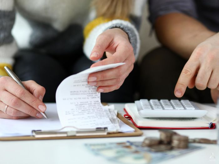 DINKs are lagging behind parents when it comes to retirement planning. Is this a worrying trend?