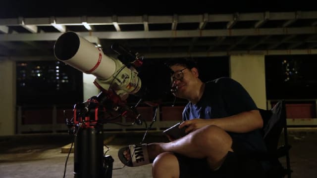 晨光|镜看世界：天文摄影发烧友 相机定格璀璨星空