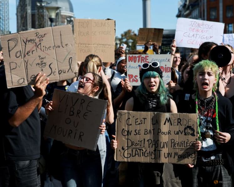 Belgian students rally over education costs in protests echoing France