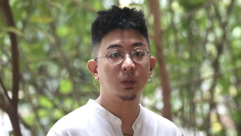 Food deliveryman on e-scooter fined S$4,000 for punching pedestrian after dispute