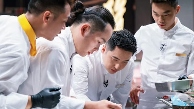  【满城三带黄金甲】《一饭封神》：什么样的心态一饭抄神