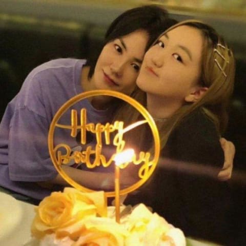 19岁李嫣回北京，告别兔唇展自信，网赞有妈妈王菲般气质