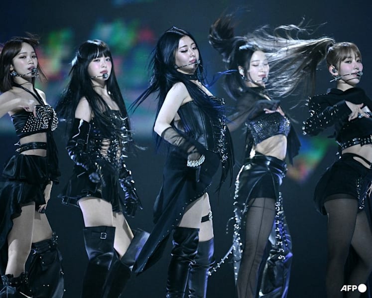 K-pop girl group Le Sserafim bringing Pureflow world tour to Singapore this November