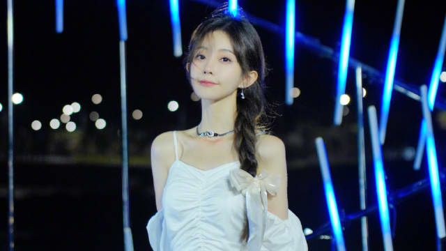冯提莫直播嗓音状态曝光　唱到最后“声音变了”