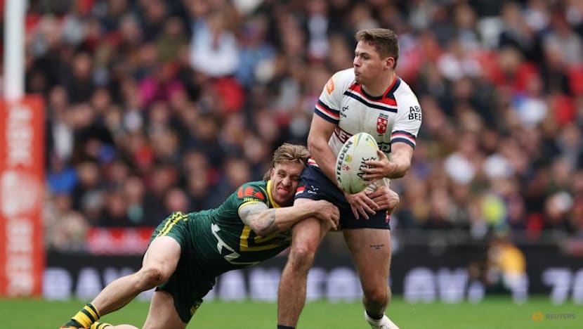 Rugby League-Big Wembley day falls flat for England and fans