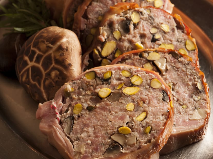 CNY takeaway reunion dinner menus