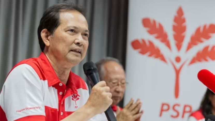 Leong Mun Wai lepaskan jawatan ketua PSP untuk bertanggungjawab ke atas arahan POFMA Leong Mun Wai lepaskan jawatan ketua PSP untuk bertanggungjawab ke atas arahan POFMA