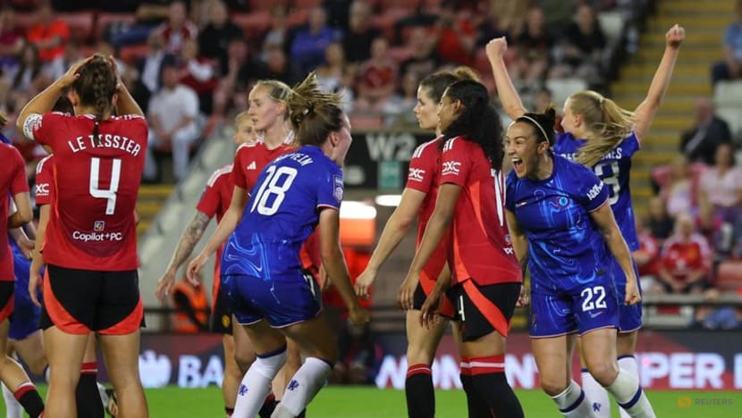 Chelsea beat Man United 1-0 to win sixth straight WSL title