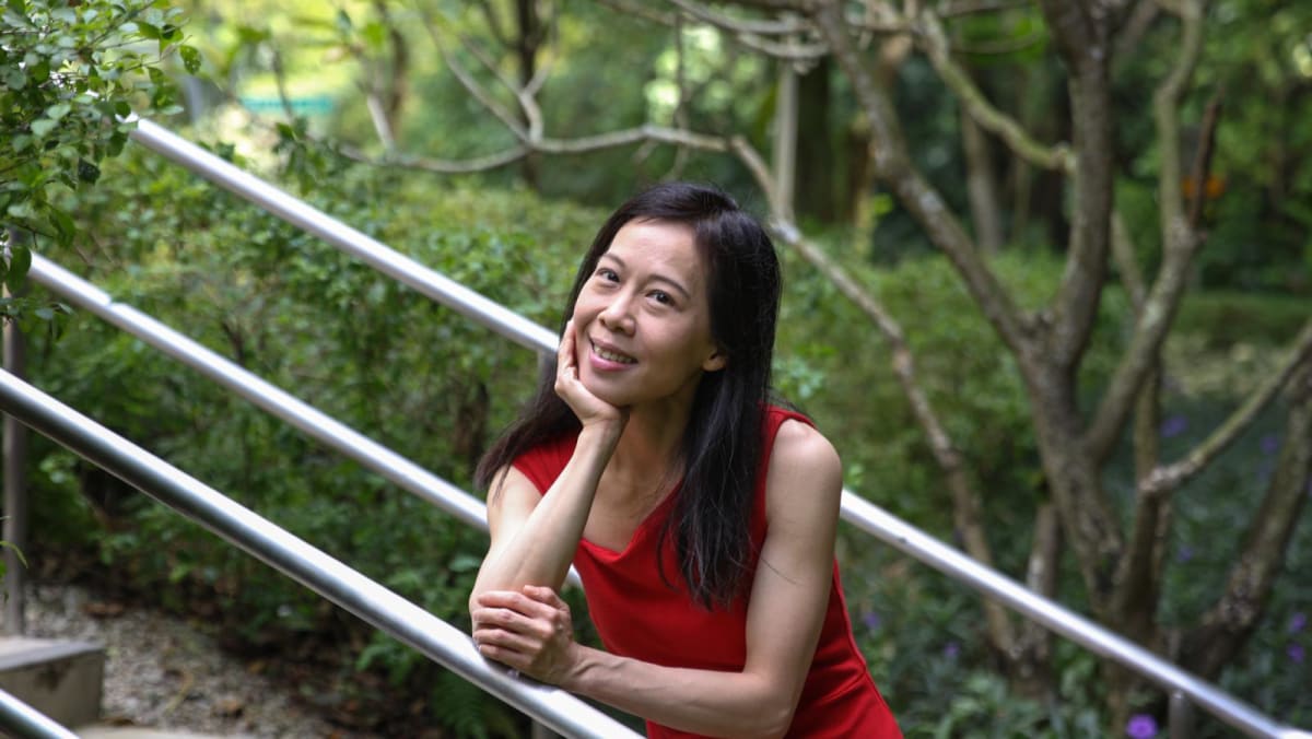 Losing all my hair at 35 forced me to rethink the concept of beauty and self-worth