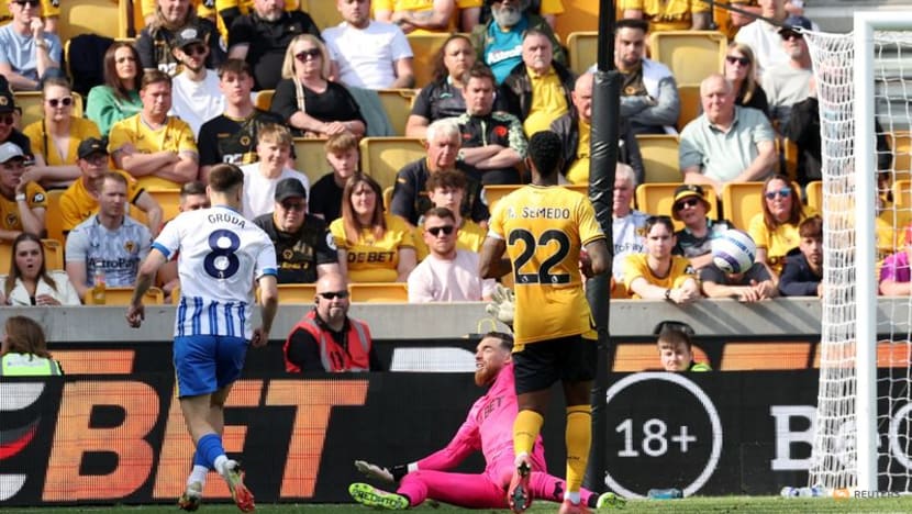 Welbeck, Gruda strike to give Brighton 2-0 win at Wolves