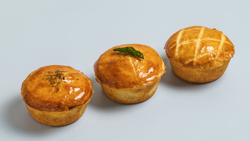8 chin mee chin nex black pepper curry potato chicken pie