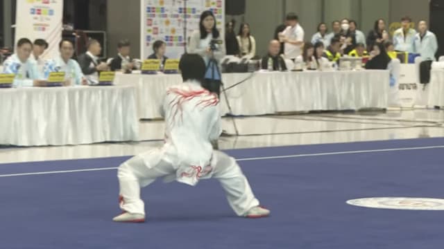 我国武术队在套路比赛再添五面奖牌