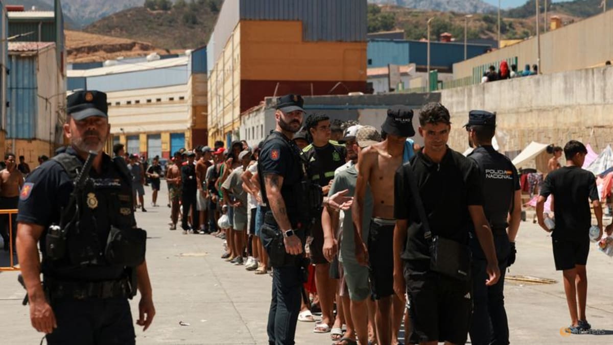 Italy defies Spanish demand to lift border curbs over Ceuta crisis