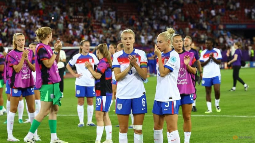 England captain Williamson blames England's poor defending on emotions