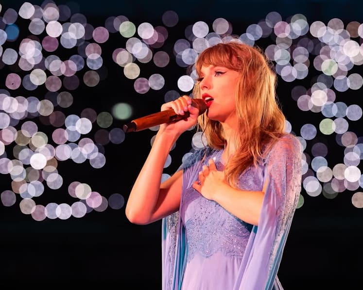 Taylor Swift pecahkan 2 rekor Spotify 2026, lagu barunya untuk Travis Kelce bikin penasaran