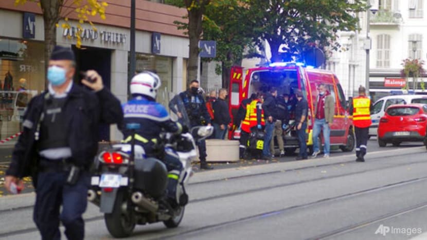 France raises its alert level to maximum after Nice knife attack France raises its alert level to maximum after Nice knife attack
