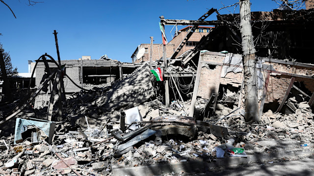 2026-04-07t075503z 1 lynxmpem360cr rtroptp 4 iran-crisis