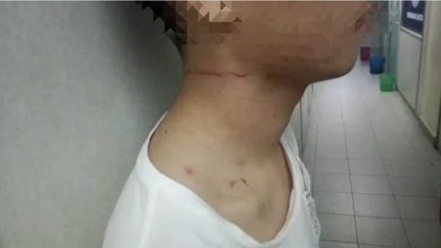 与人聊天不肯上车 马国电召司机再三催促惨遭打脸