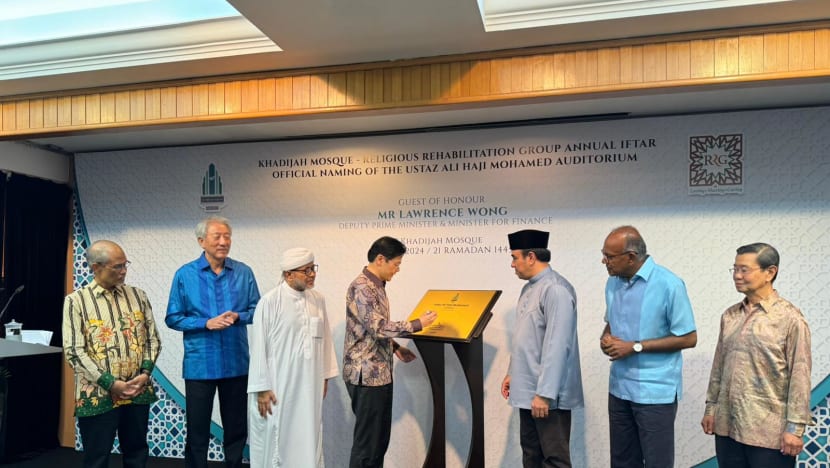 Auditorium Ustaz Ali Haji Mohamed dirasmikan