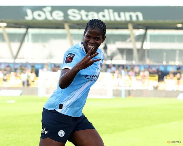 Shaw hits fastest WSL hat‑trick as Man City edge closer to title
