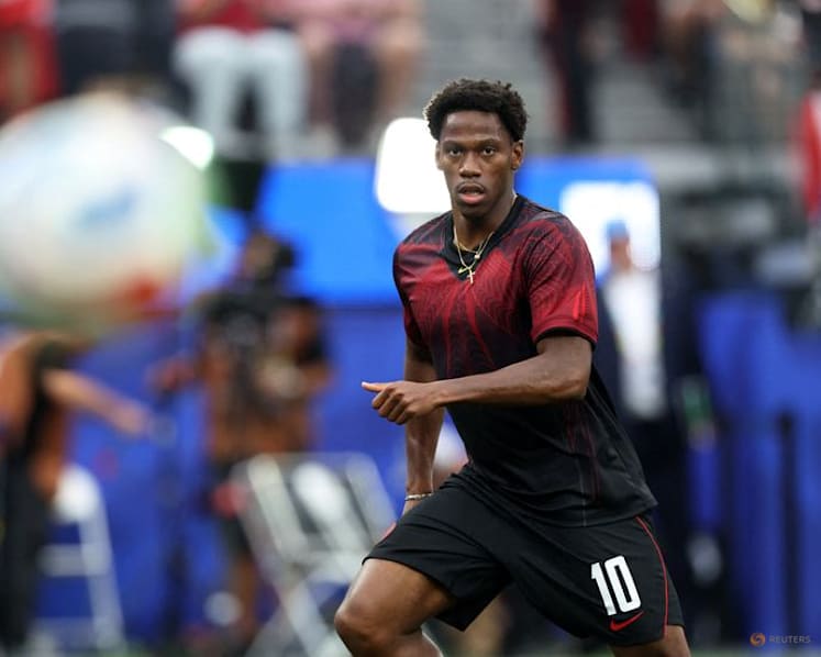 Canada's David joins Atletico Madrid on season-long loan