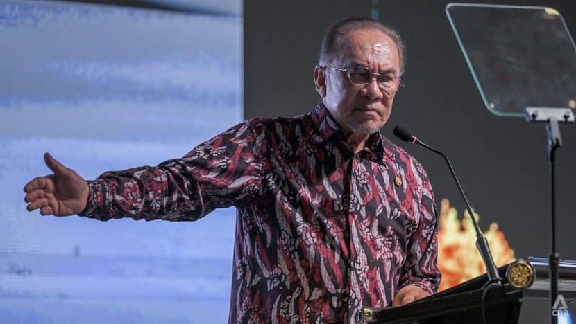 Malaysia to invite Myanmar leader over Rohingya repatriation push