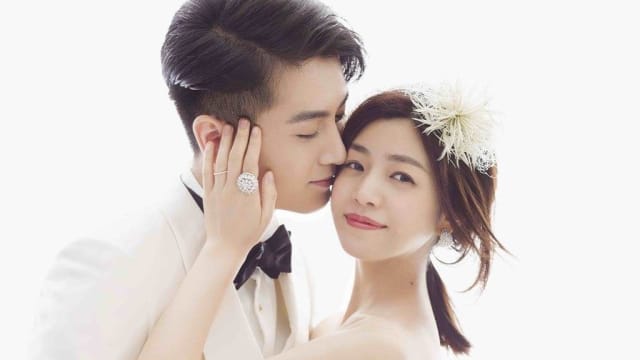 陈晓、陈妍希惊喜同台　夫妻真实互动曝光