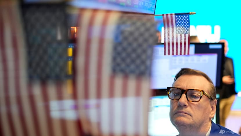 Stocks falls on megacap drag, yen stumbles after BOJ announcement Stocks falls on megacap drag, yen stumbles after BOJ announcement