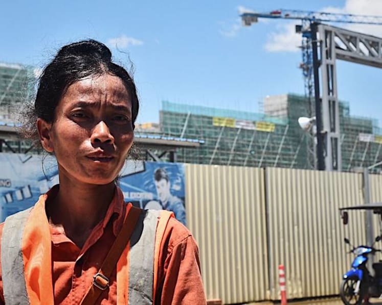 Asia's Toughest Jobs: The women helping to build Cambodia