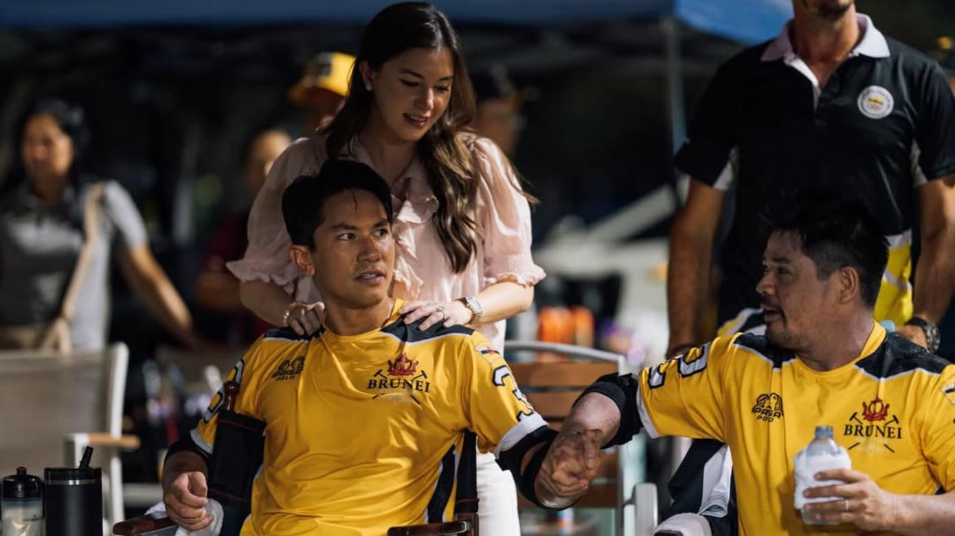 文莱王子阿都马丁马球场上和妻子甜蜜互动疯传- 8world