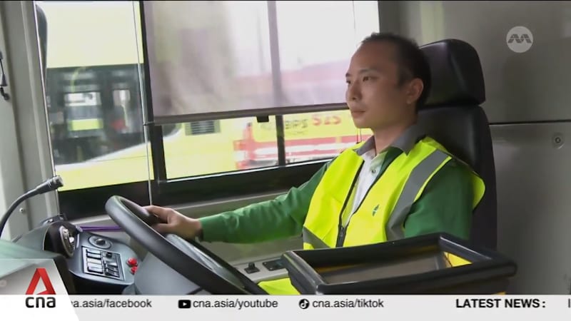 Cabbies, PHV drivers can train to become bus drivers from Oct 1