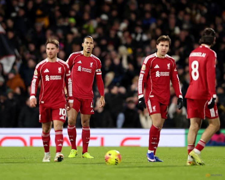Reed's late screamer earns Fulham point in hectic 2-2 draw with Liverpool