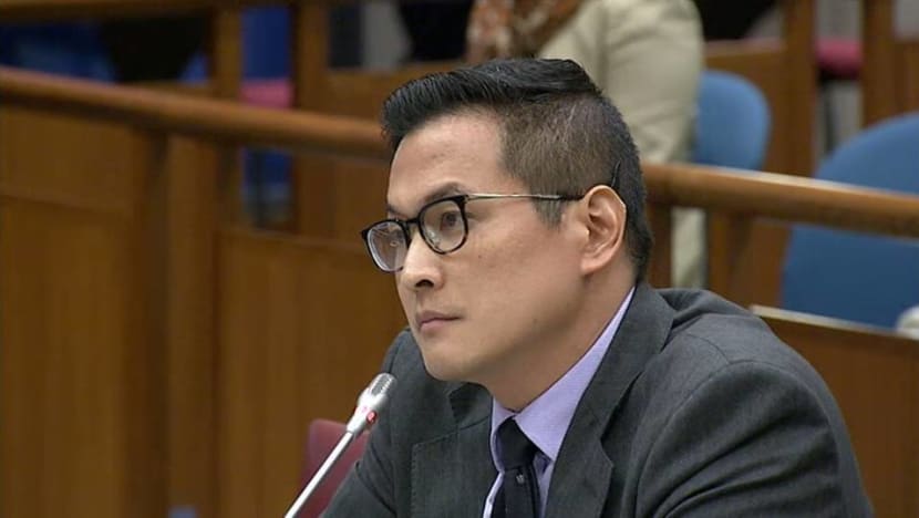Thum Ping Tjin, New Naratif publisher issued 'stern warnings' by police for paid election ads during GE2020 Thum Ping Tjin, New Naratif publisher issued 'stern warnings' by police for paid election ads during GE2020