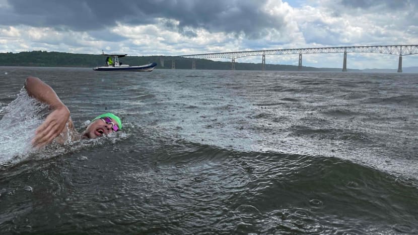 Navy doctor braves fog and hailstorm in Hudson River marathon swim to become first Singaporean to achieve feat Navy doctor braves fog and hailstorm in Hudson River marathon swim to become first Singaporean to achieve feat