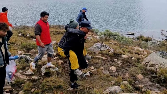 疑出现高原反应被旅伴遗弃 中国女子昏迷恐成植物人