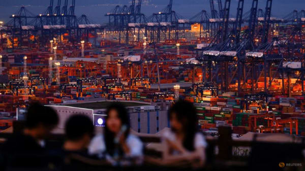 Wary investors hope US-China talks cool high-stakes trade war - Channel News Asia (Picture 2)