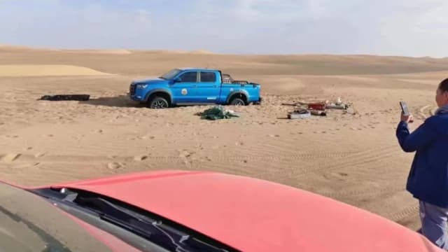 擅闯新疆 “死亡之海” 沙漠 中国车队四人丧命 