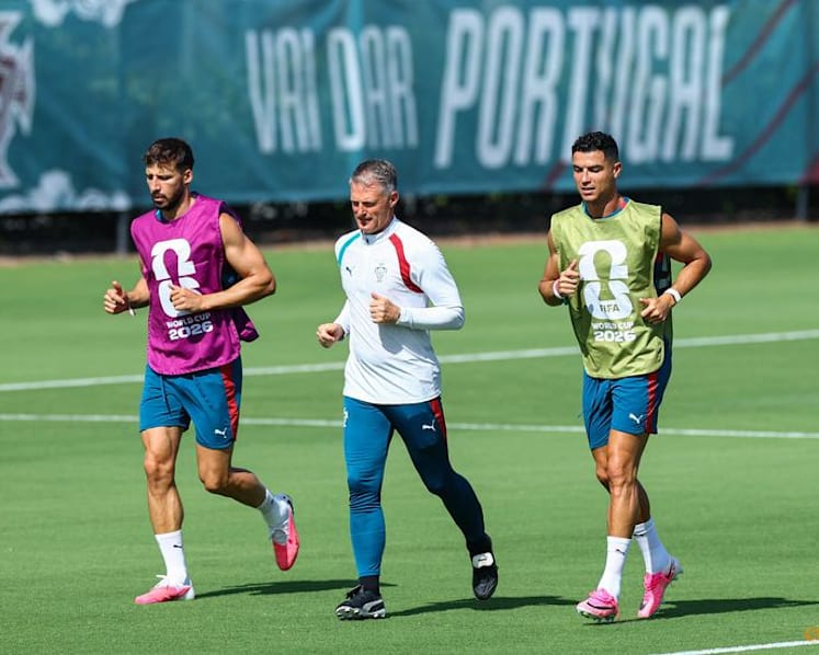 Dias returns for Portugal as Ronaldo leads the line up front