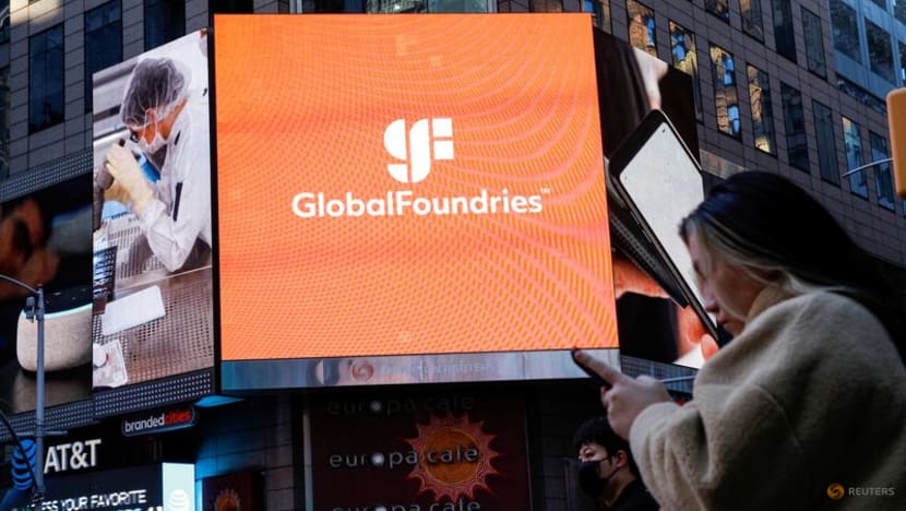 GlobalFoundries forecasts hit by slow smartphone demand recovery, shares fall