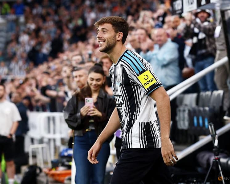 Newcastle land Gonzalez from Manchester City