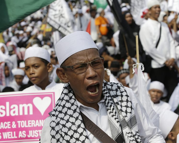 Ahok’s sentence gives Islamic hardliners a boost