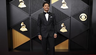 Trump ancam gugat Trevor Noah imbas jadi lelucon soal kasus Epstein di Grammy